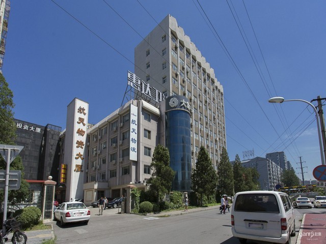 浙江服装广告创意策划